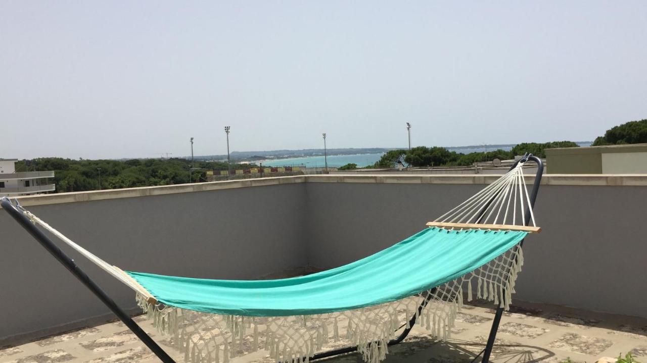 Appartement Terrazza Vista Mare E Box Auto à Gallipoli Extérieur photo