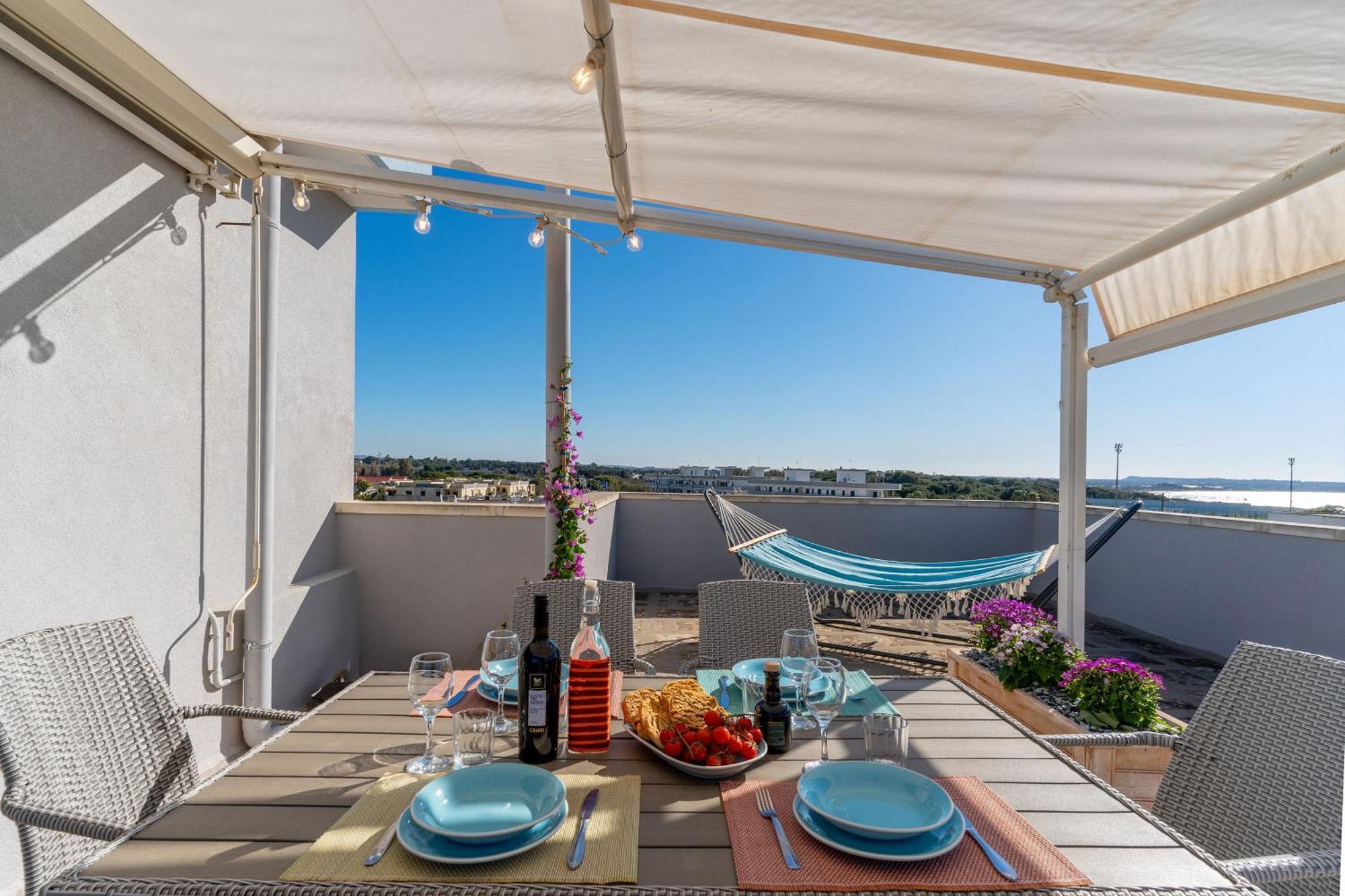 Appartement Terrazza Vista Mare E Box Auto à Gallipoli Extérieur photo
